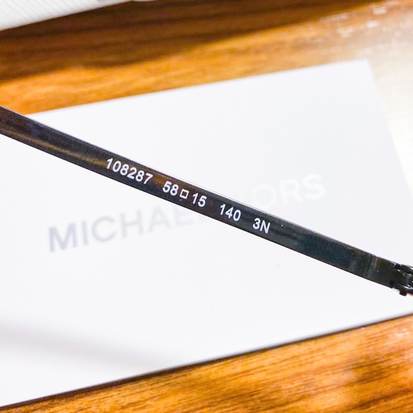 Michael Kors Barcelona Barcelona; MK1056 - Picture 10 of 10